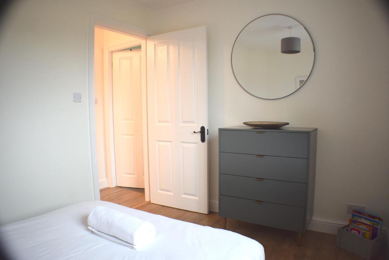 The Hideaway Villa Stratford-upon-Avon Exteriör bild