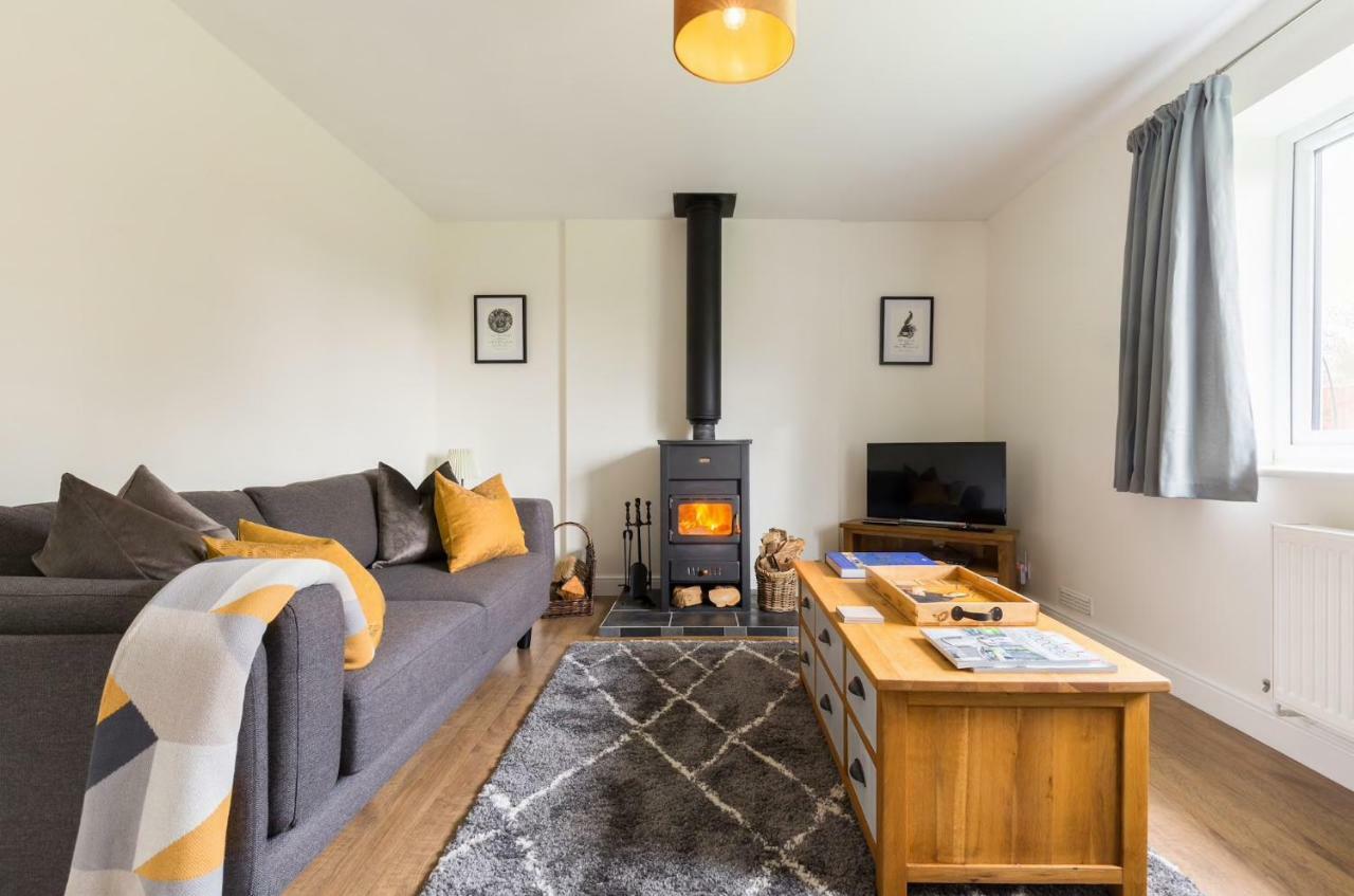 The Hideaway Villa Stratford-upon-Avon Exteriör bild
